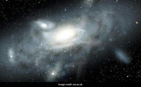 Scientists Discover Mysterious Light Blinking Every 20 Minutes In Space | Science News | Scoop.it