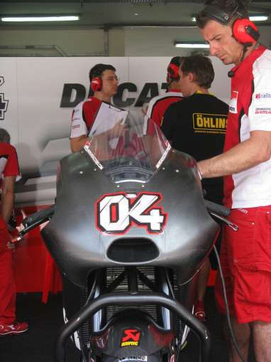 Amateur Spy: David Emmett's Out-of-Focus Shots From The Sepang Test, Part 2 | Ductalk: What's Up In The World Of Ducati | Scoop.it