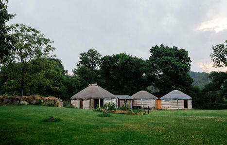 Yourtes et tiny houses sont-elles de la « cabanisation » ou de l'« oxygène » dans un parc immobilier saturé ? | Les evolutions de l'offre touristique | Scoop.it