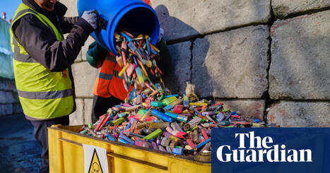 More than 6m vapes and pods discarded weekly in UK despite single-use ban, study finds | Vaping | The Guardian | Microeconomics: IB Economics | Scoop.it