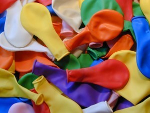 A photograph for learning Spanish color words » Spanish Playground | Learn Spanish | Scoop.it