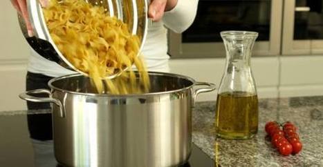 10 idee per riutilizzare l'acqua di cottura della pasta | Consumo Critico, Decrescita, Riuso e Riciclo Creativo | Scoop.it