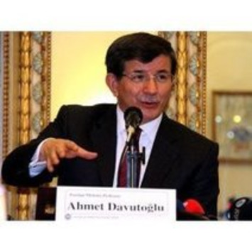 Davutoğlu : "Al Qaïda en Syrie est aussi dangereux qu'Assad" | Le Kurdistan après le génocide | Scoop.it