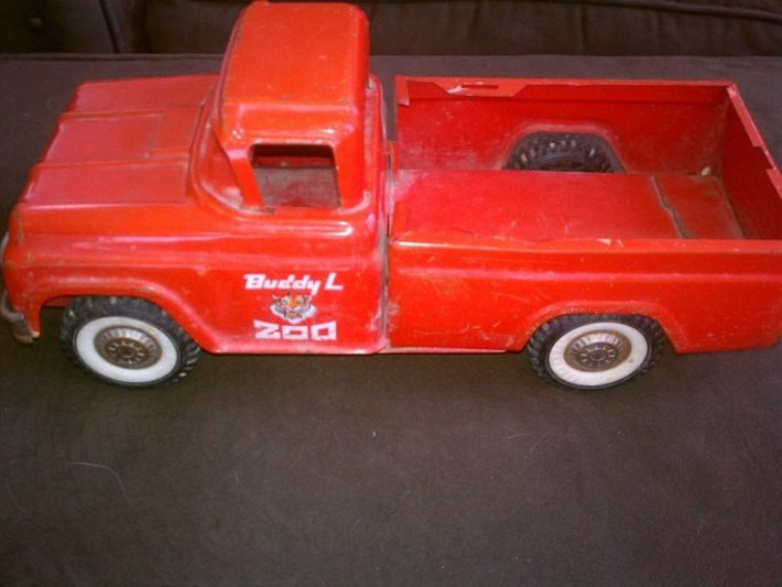 *Vintage* Buddy-L Travelling Zoo Antique Truck - Red / 1950's | Antiques & Vintage Collectibles | Scoop.it