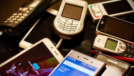 Elles délaissent leur smartphone pour un bon vieux portable | Toulouse networks | Scoop.it