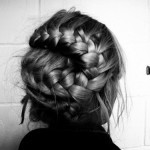How To Style Medium Lenght Hair | Hair Styling Tutorials &laquo; Hairstyles, Hairstyle Pictures, Hair Colors & Hair Care 2011 | Kapsels voor vrouwen | Scoop.it