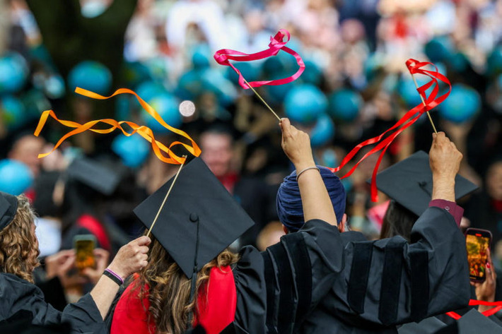 Trump administration proposes a $70,000 fee for international students to work in the U.S. | Wealth Management Report - Living Your Dreams | Scoop.it