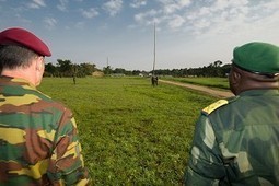 Entra&icirc;nement tropical pour les paras belges | DEFENSE NEWS | Scoop.it
