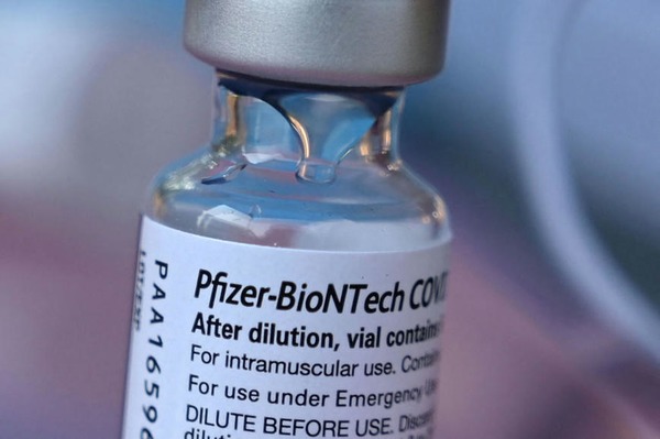 BioNTech CEO: omicron is partial escape variant, but booster may restore protection | Covid-19, SARS-Cov-2, vaccines, Remdesivir, Chloroquine...and all that Jazz | Scoop.it