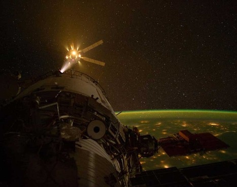 [PHOTO] Robot Cargo Ship's Space Station Arrival: Big Pic | Science News | Scoop.it