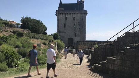 "Ce qui est perdu est perdu" : comment la forteresse de Chinon et la Devini&egrave;re vont devoir se renouveler face &agrave; la baisse du tourisme | Strat&eacute;gie de territoires et offices de tourisme | Scoop.it