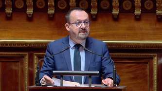 Déserts médicaux : la loi Neuder, définitivement adoptée, pour provoquer « un véritable choc de formation » de médecins | Politiques publiques et société | Scoop.it