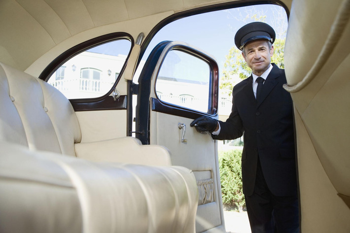 11 Outrageous Ways To Spend Money in Retirement | Wealth Management Report - Living Your Dreams | Scoop.it