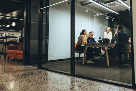 Emotional Intelligence: The Secret to Breaking Silos and Fostering Cross-Functional Collaboration | 212 Careers | Scoop.it