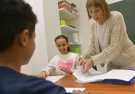 Hazi eta Ikasi: «Marga me ha ayudado con el euskera y con las mates» | Albisteak | Scoop.it