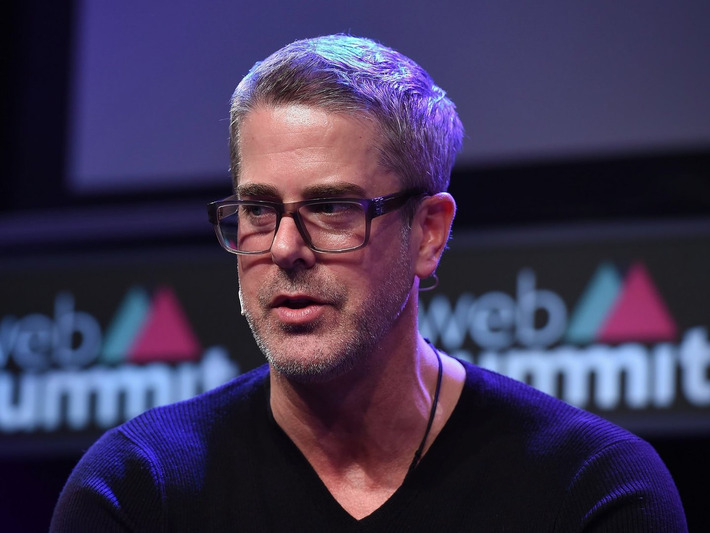 The CEO of Cyanogen says the future of computing isn't virtual reality &mdash; it's integrating apps into your smartphone | Technology Report - Changing Our World | Scoop.it