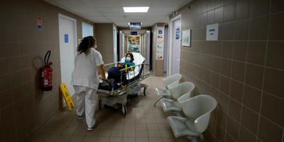 La majorité des Français juge désormais possible la privatisation du système de santé