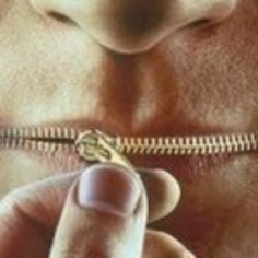 Gestion d'E-r&eacute;putation : Solution juridique ou Community Management ? | Social & Com' | M&eacute;dias sociaux : Conseils, Astuces et strat&eacute;gies | Scoop.it