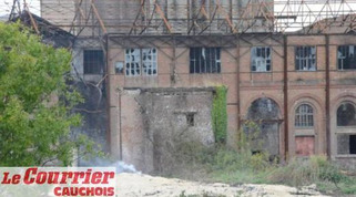 Bolbec-Nointot - D&eacute;pollution complexe de l&rsquo;ancienne sucrerie, sous le sable les pneus continuent de se consumer | Veille territoriale AURH | Scoop.it