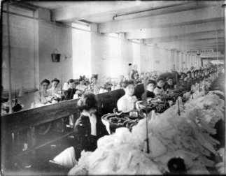 1909: Triangle Shirtwaist Factory Strike | PSLabor:  Your Union Free Advantage | Scoop.it