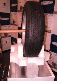 Electricity Transmitted to Auto Tire Through 10cm-thick Concrete -- Tech-On! | An Electric World | Scoop.it