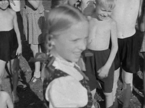 Enfant / Eté / 1950-1959 / Europe | SD Stock Video 110-661-659 | Framepool Stock Footage | J'écris mon premier roman | Scoop.it