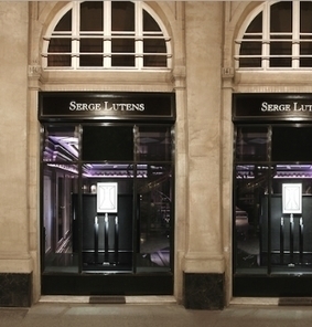 Serge Lutens fait vivre une nouvelle expérience virtuelle à ses clients #phygital | Web In Store et Virtual Store | Scoop.it