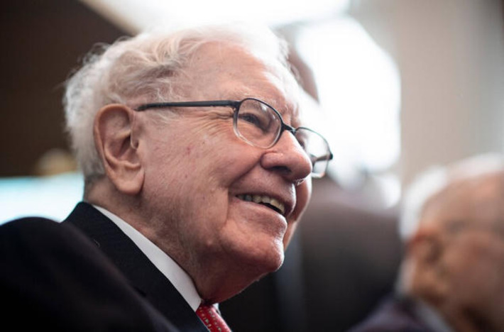 Warren Buffett's Berkshire triples stake in newspaper giant | Family Office & Billionaire Report - Empowering Family Dynasties | Scoop.it