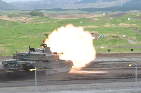 VIDEO - Japan shows modern Type 10 main battle tanks in action &ndash; | DEFENSE NEWS | Scoop.it