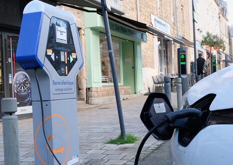 Bornes de recharge &eacute;lectrique : une &eacute;tude de Que Choisir Ensemble pointe les limites du r&eacute;seau actuel | rev3 - la 3&egrave;me r&eacute;volution industrielle en Hauts-de-France | Scoop.it