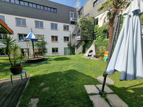 Depuis 20 ans, cette immense maison héberge les familles d'enfants hospitalisés #CancerPédiatrique #Soutien #Témoignages @CHUdeToulouse @IUCTOncopole @VincentClerc | autour du CANCER | Scoop.it
