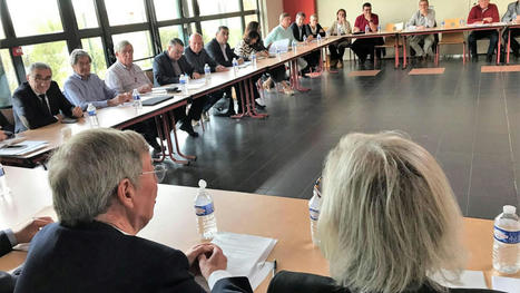 Extension de l&rsquo;a&eacute;roport de Lille-Lesquin: communes et associations oppos&eacute;es se r&eacute;unissent dans un collectif | L'engagement citoyen | Scoop.it