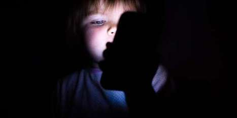 Alerte aux écrans pour les enfants | Mon Scoop.it du week-end | Scoop.it