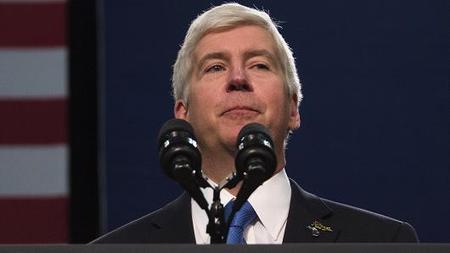 Tesla is suing Michigan officials for not letting it sell cars directly to consumers | Business Report - Making A Difference | Scoop.it