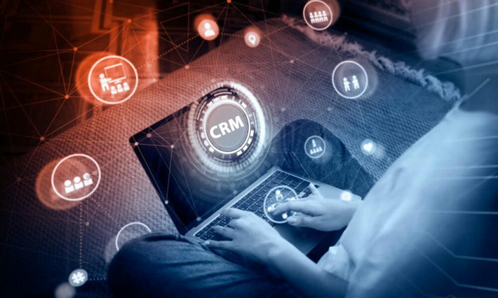 Making the Next Step in Growth Management for B2B SaaS: Combining PLG and SLG Approaches - TechBullion | The PLG Alert | Scoop.it