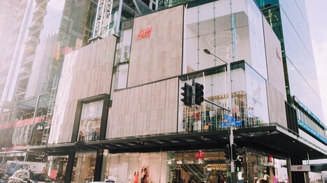 H&M Partners with Circ and Lenzing to Debut First Recycled Fiber Collection | Modaes Global | Industry 411 - Waste Management | Scoop.it