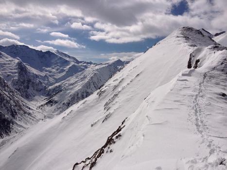 Randonnée à ski - Pic d'Augas (2213 m) - Maxime Teixeira | Vallées d'Aure & Louron - Pyrénées | Scoop.it