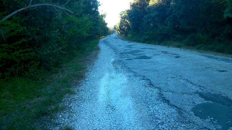 Ciclistas denuncian el estado de la carretera de acceso al monte Ezkaba | Ordenaci&oacute;n del Territorio | Scoop.it
