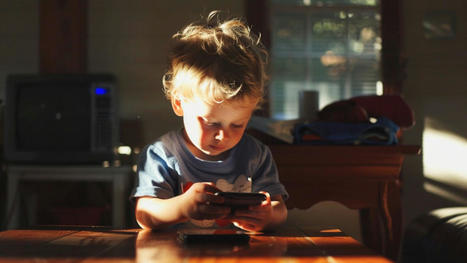 Smartphones rauben einer ganzen Generation die Kindheit | Facebook, Chat & Co - Jugendmedienschutz | Scoop.it