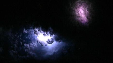 Astronautas revelan cómo se ven rayos desde el espacio: las fotos son fascinantes | Universo y Física Cuántica | Scoop.it