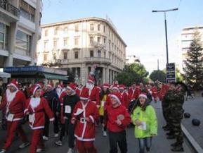 500 Italian Santas Run for Charity | babbo natale | ITALY Magazine | La Gazzetta Di Lella - News From Italy - Italiaans Nieuws | Scoop.it
