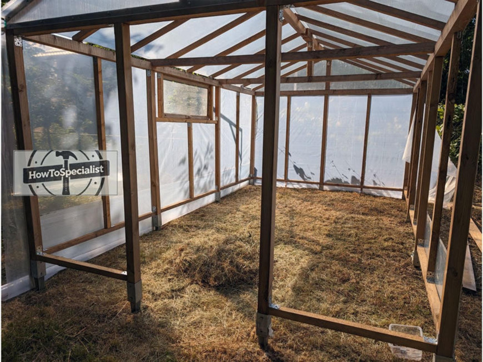 How to Build a Small Wooden Greenhouse | Garden Plans | Scoop.it