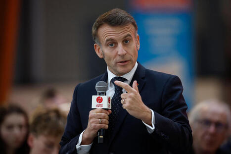 Emmanuel Macron r&eacute;it&egrave;re sa volont&eacute; d&rsquo;interdire les r&eacute;seaux sociaux en France avant &laquo;&nbsp;15 ou 16&nbsp;ans&nbsp;&raquo;, comme l&rsquo;a fait l&rsquo;Australie | Famille et sexualit&eacute; | Scoop.it