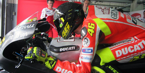SuperBike | Valentino Rossi lets AGV Pista GP helmet/cat out of the bag | Ductalk: What's Up In The World Of Ducati | Scoop.it