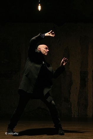 « Le Mythe de Sisyphe » : Limite décisive  | Revue de presse théâtre | Scoop.it