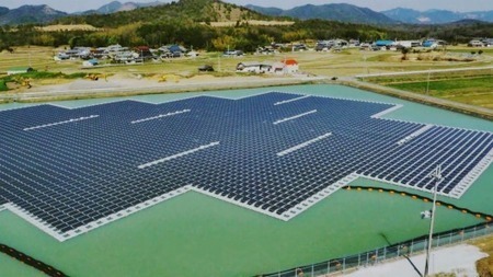 Construction finishes on two floating mega-solar plants in Japan | Five Regions of the Future | Scoop.it