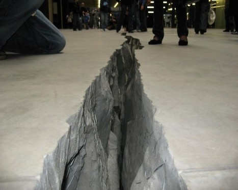 Doris Salcedo &ldquo;Shibboleth&rdquo; | Art Installations, Sculpture, Contemporary Art | Scoop.it