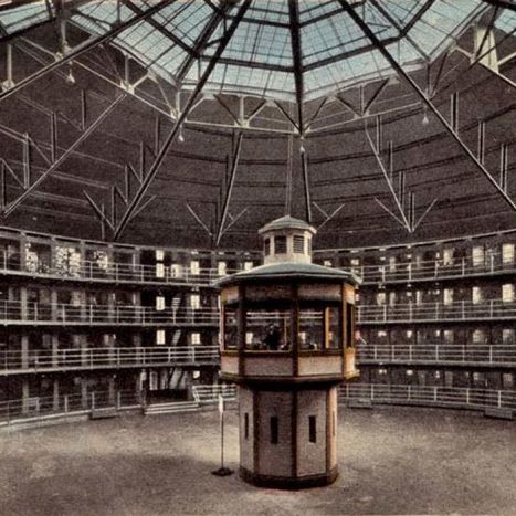 Why Facebook and Twitter are the virtual Panopticons of our time | Peer2Politics | Scoop.it