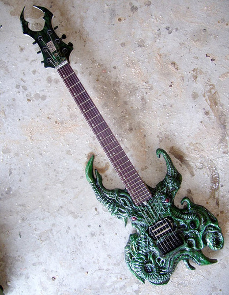 Cthulhu Guitar Perfect for Death Metal | All Geeks | Scoop.it