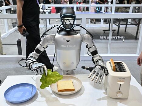 ROBOTS ET HUMANOIDES: Cuisine, tennis de table, logistique : en Chine, ils cherchent leur "moment ChatGPT" | ROBOTS ET HUMANO&Iuml;DES | Scoop.it